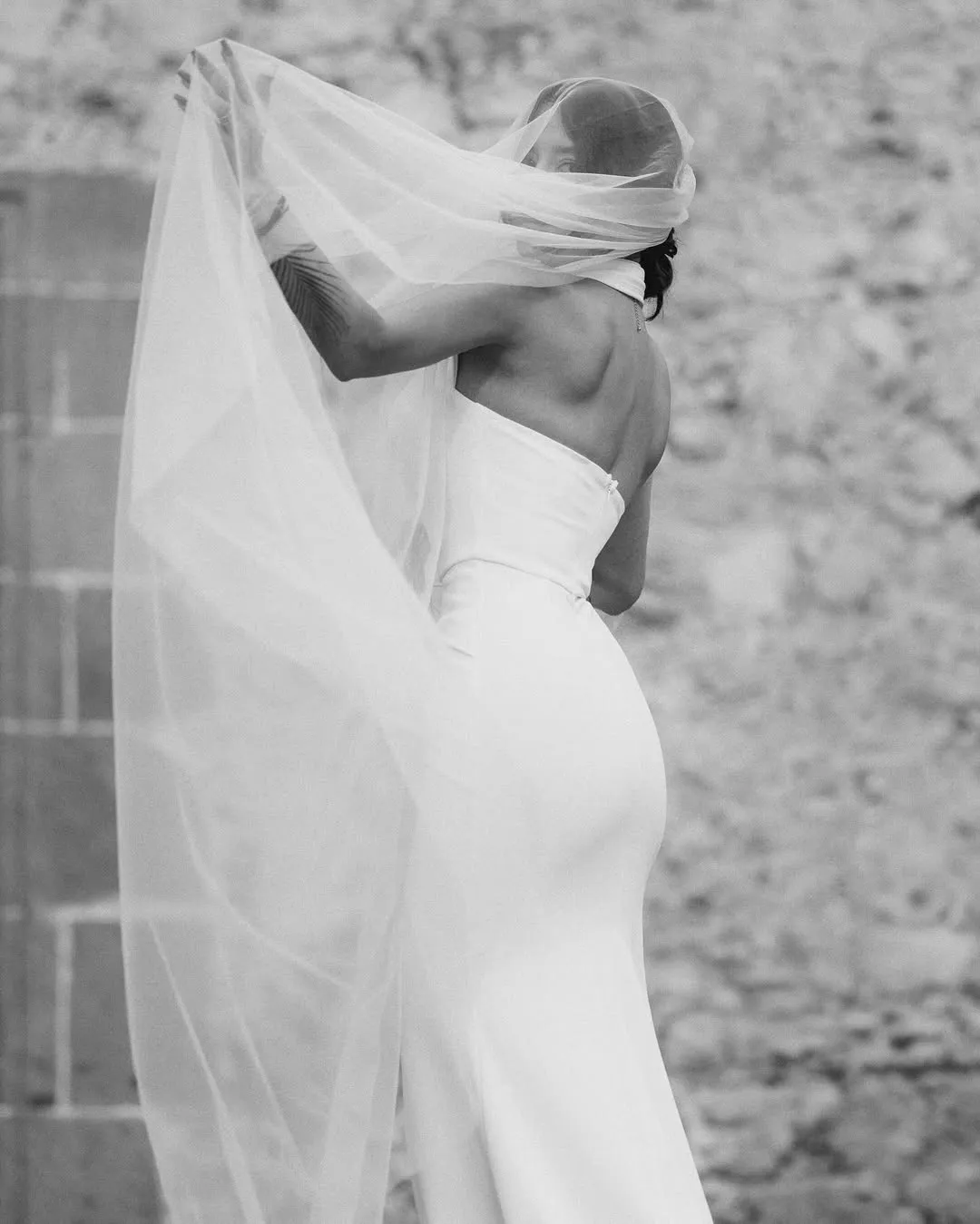 Анна Андрийчук в свадебном платье Анна Андрийчук в свадебном платье