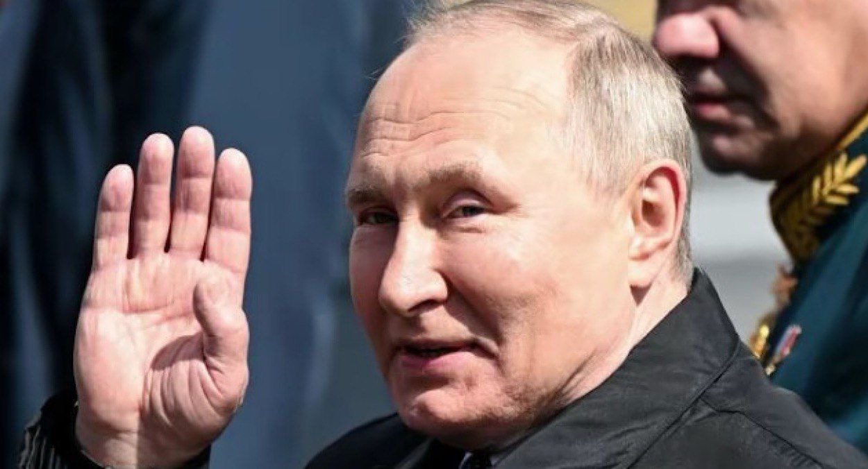 В Кремле правят пенсионеры В Кремле правят пенсионеры