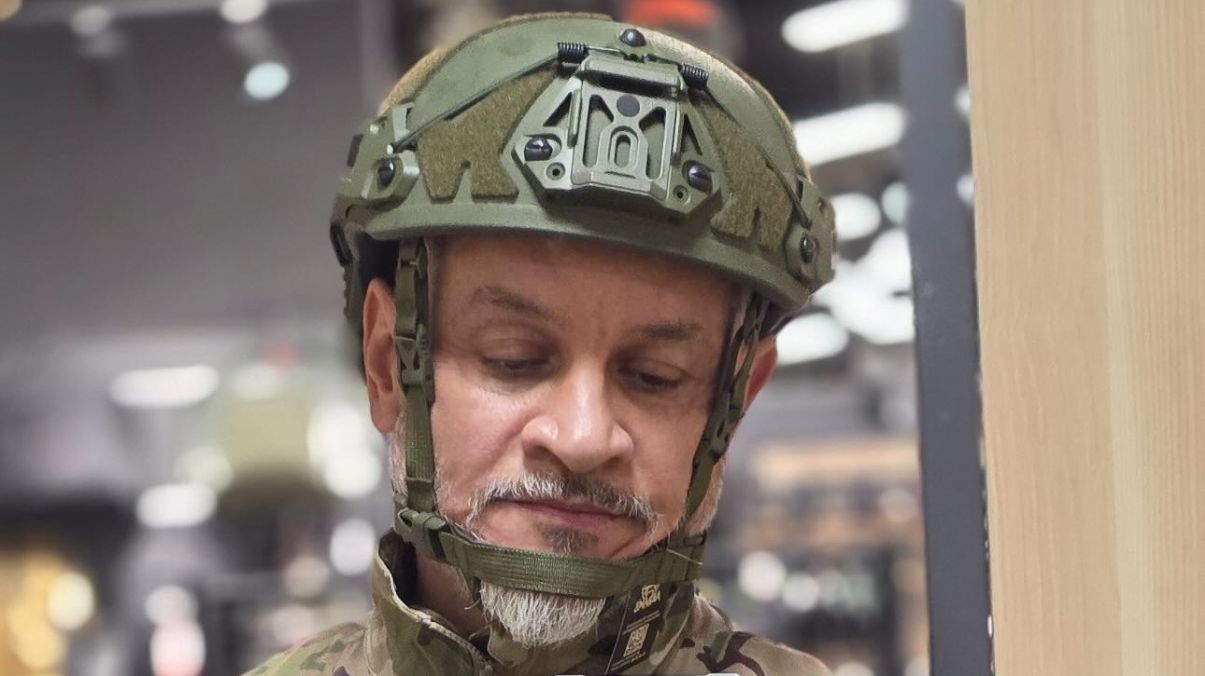 Ектор Хіменес-Браво Ектор Хіменес-Браво