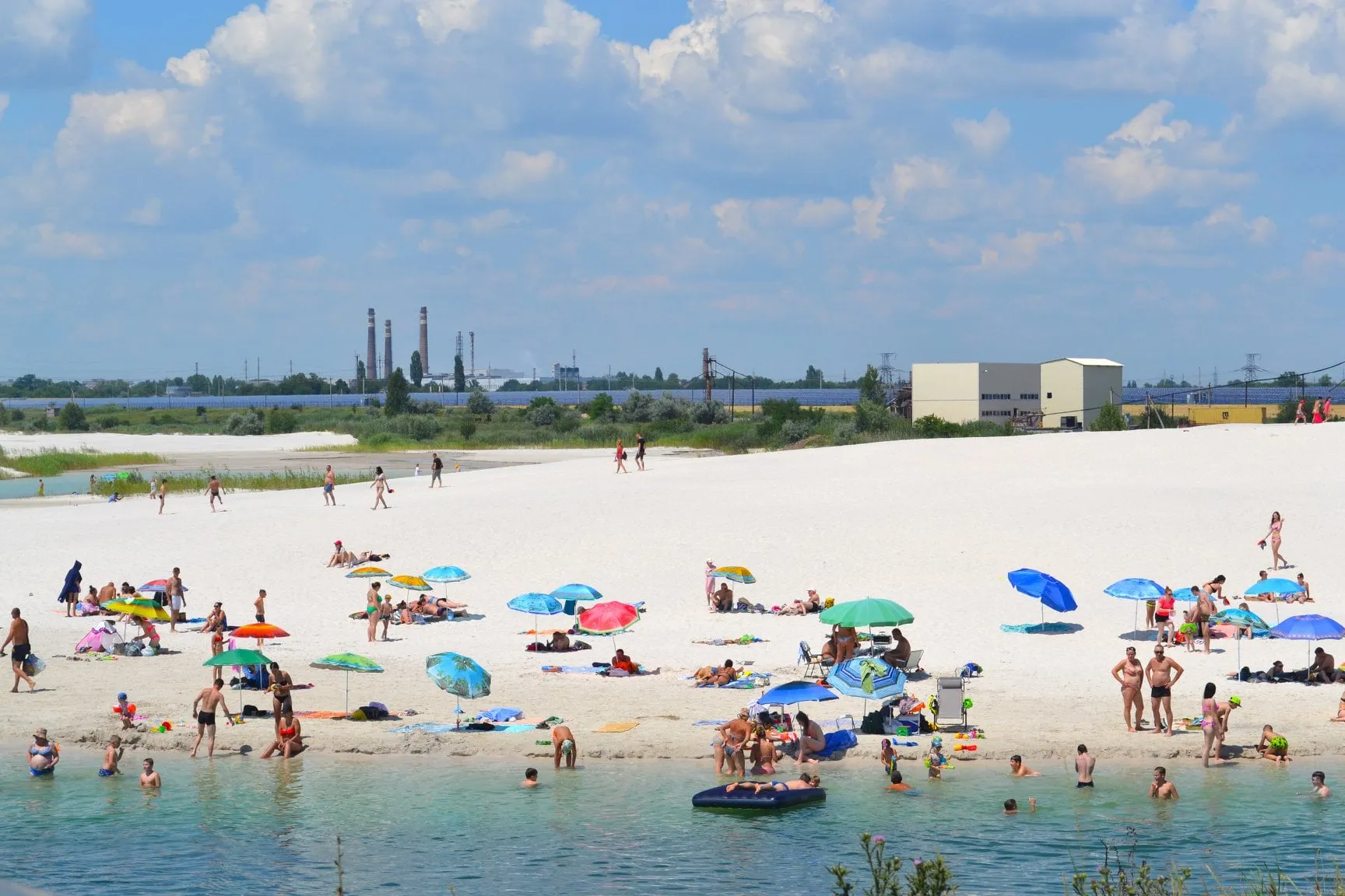 Вольногорский карьер