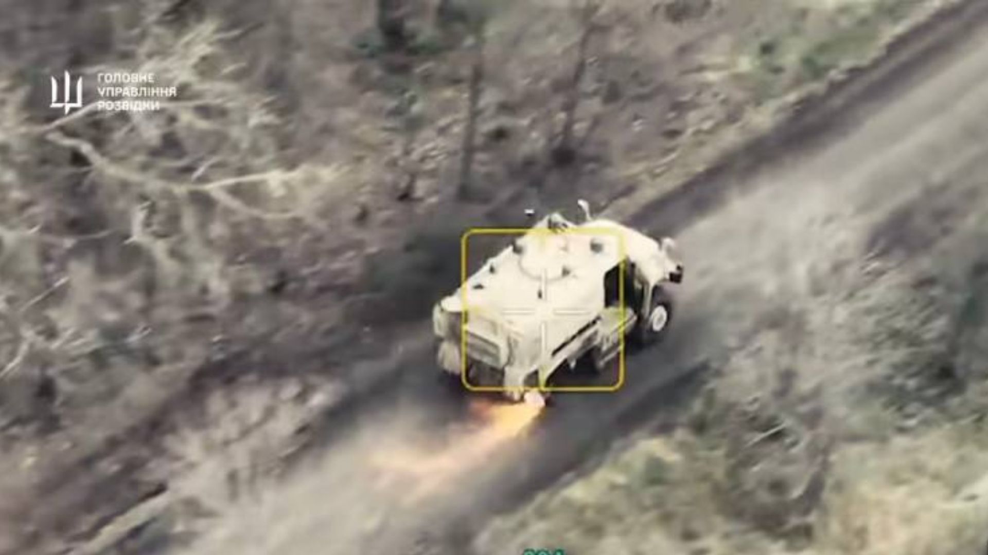 Водій ГУР евакуював броньовик на Харківщині - 24 Канал Водій ГУР евакуював броньовик на Харківщині - 24 Канал