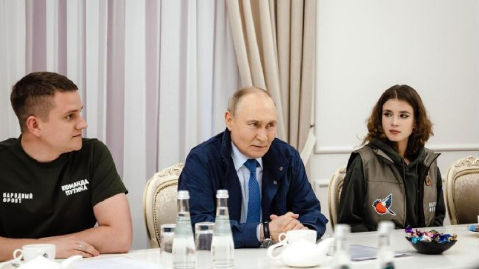 Путин на встрече в Курской области шутил об оккупации Сум Путин на встрече в Курской области шутил об оккупации Сум