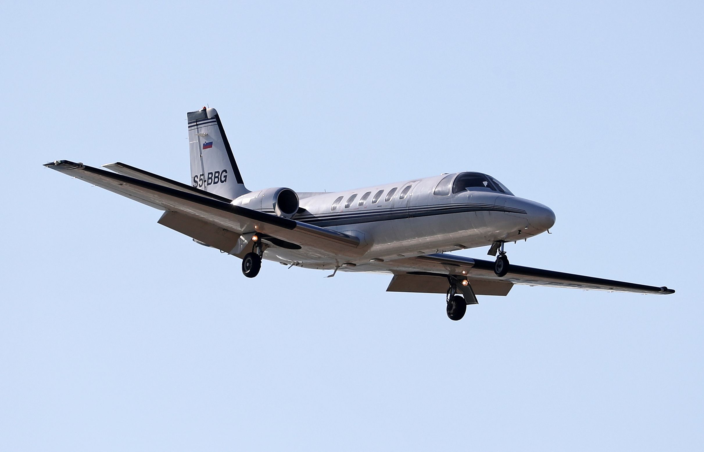 Вблизи Сан-Диего разбился частный самолет Вблизи Сан-Диего разбился частный самолет