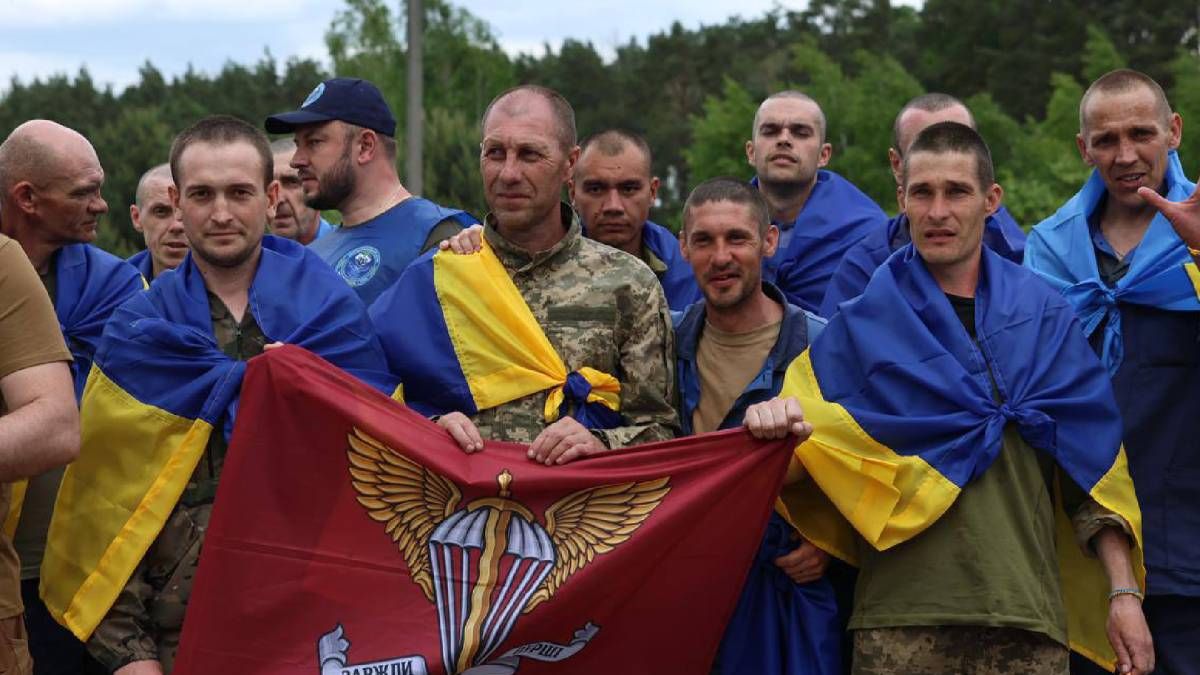 Из плена освободили еще более 300 украинцев