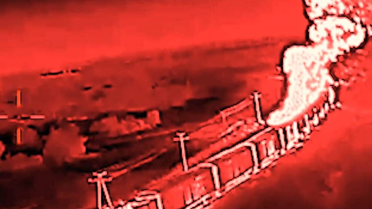 Воїни ГУР уразили ворожий потяг на окупованій території Воїни ГУР уразили ворожий потяг на окупованій території