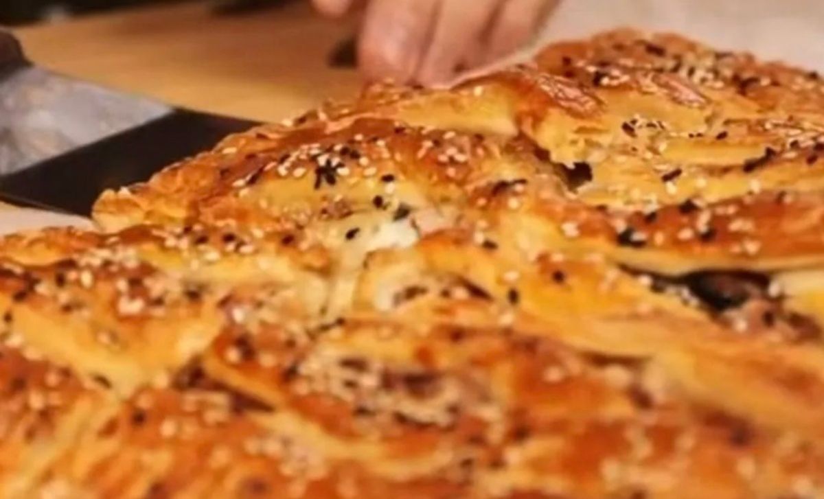 Пиріг з шинкою та грибами від Ектора Пиріг з шинкою та грибами від Ектора