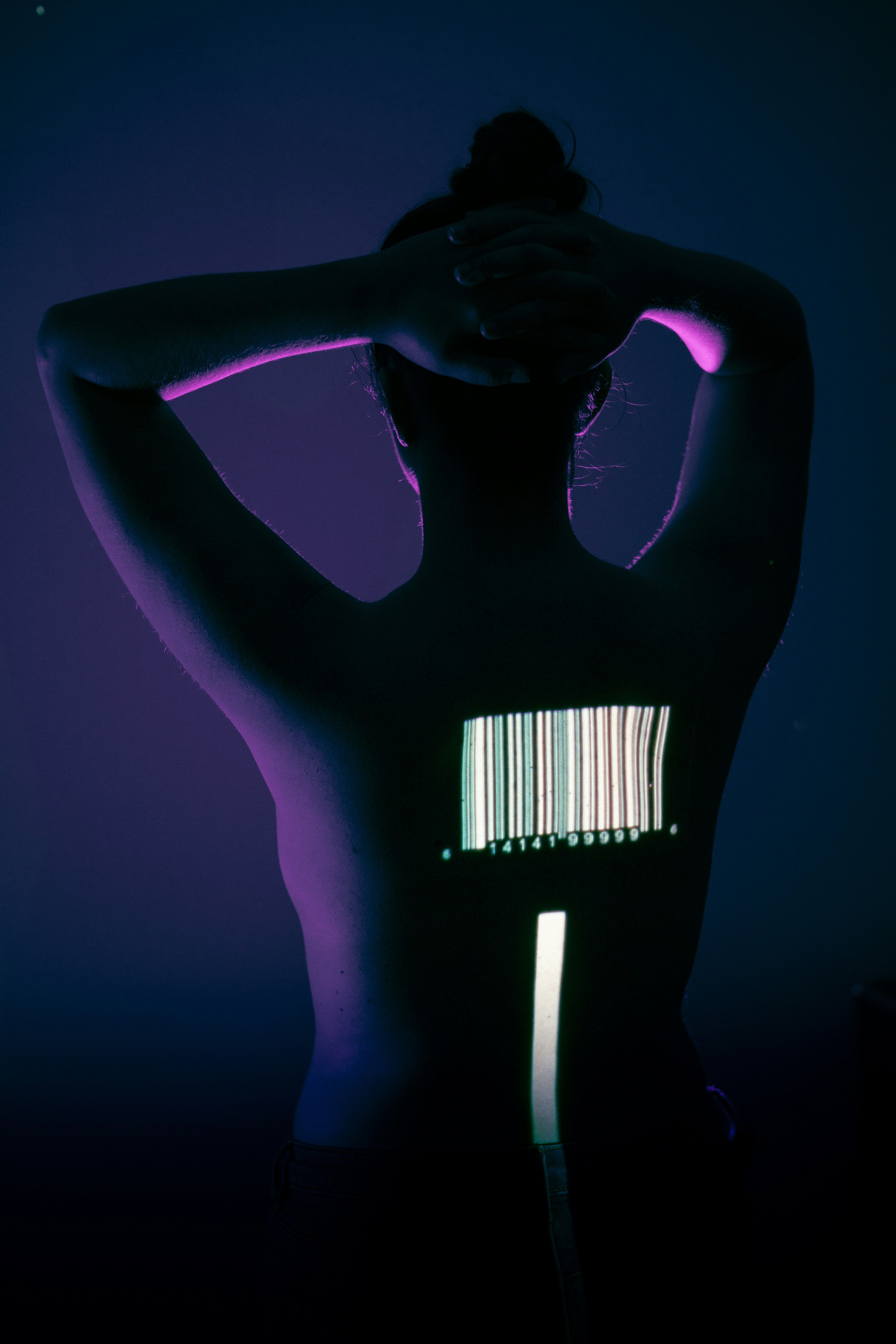 Девушка сделала тату со штрихкодом, которое действительно работает Девушка сделала тату со штрихкодом, которое действительно работает