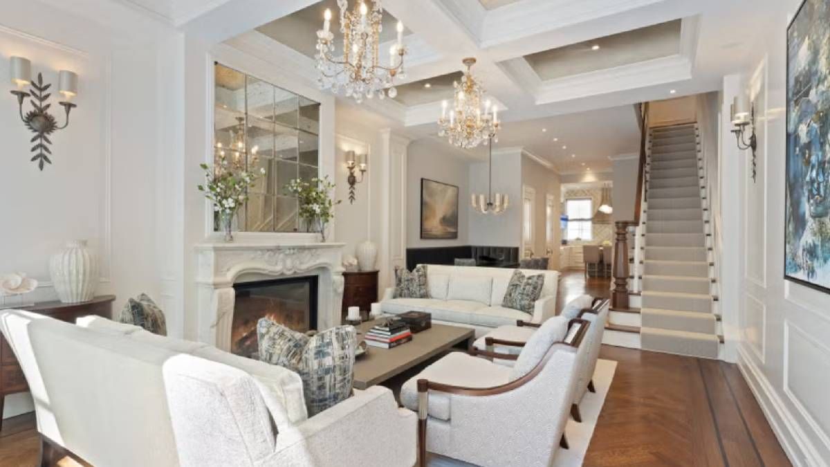 Дом из культового фильма "Завтрак у Тиффани Дом из культового фильма "Завтрак у Тиффани