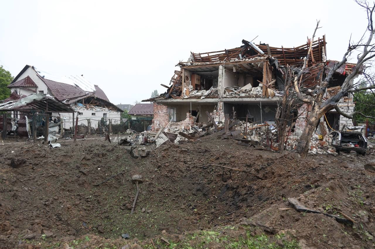 Россияне массированно обстреляли Киевскую область Россияне массированно обстреляли Киевскую область