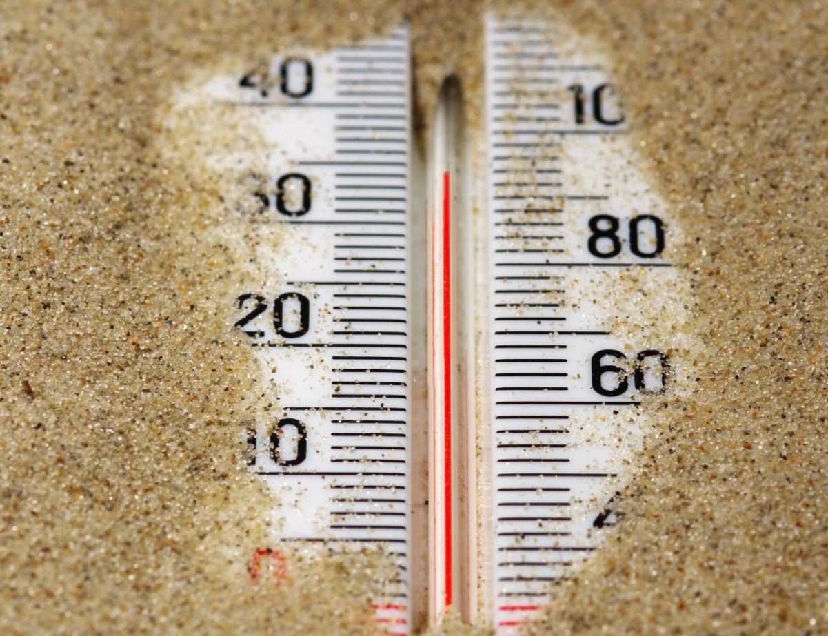 Туристов в Испании ждет опасно жаркое лето в Испании Туристов в Испании ждет опасно жаркое лето в Испании