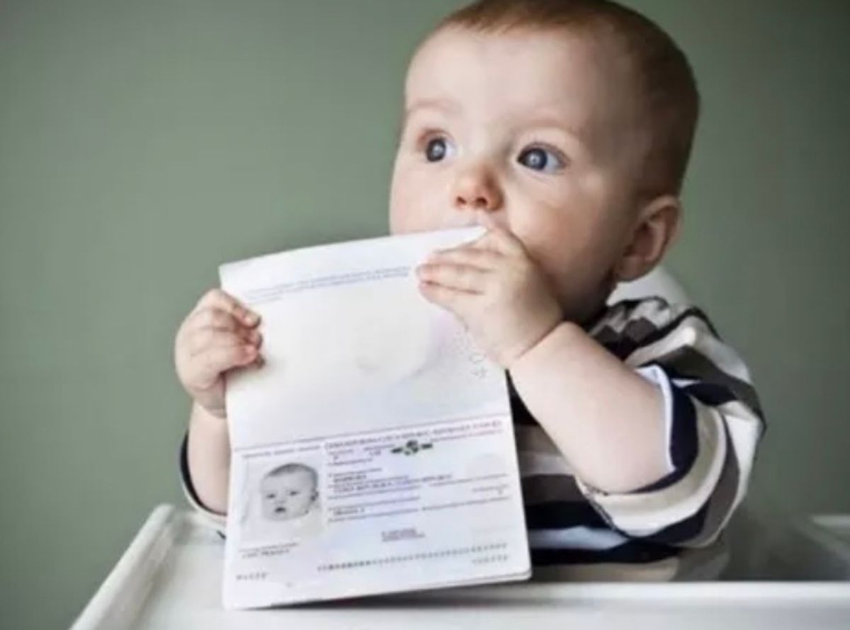 Скільки коштує закордонний паспорт для дитини Скільки коштує закордонний паспорт для дитини