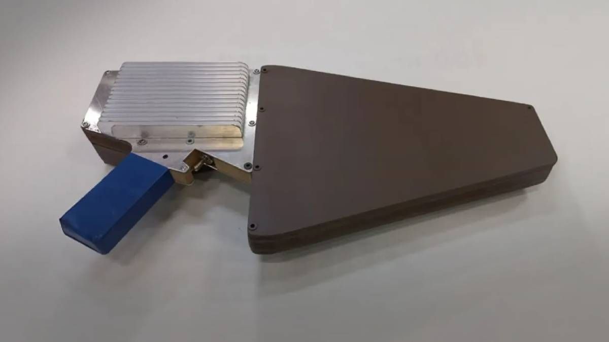 В сети раскритиковали антидроновой пистолет, который Минобороны разрешило использовать в ВСУ В сети раскритиковали антидроновой пистолет, который Минобороны разрешило использовать в ВСУ