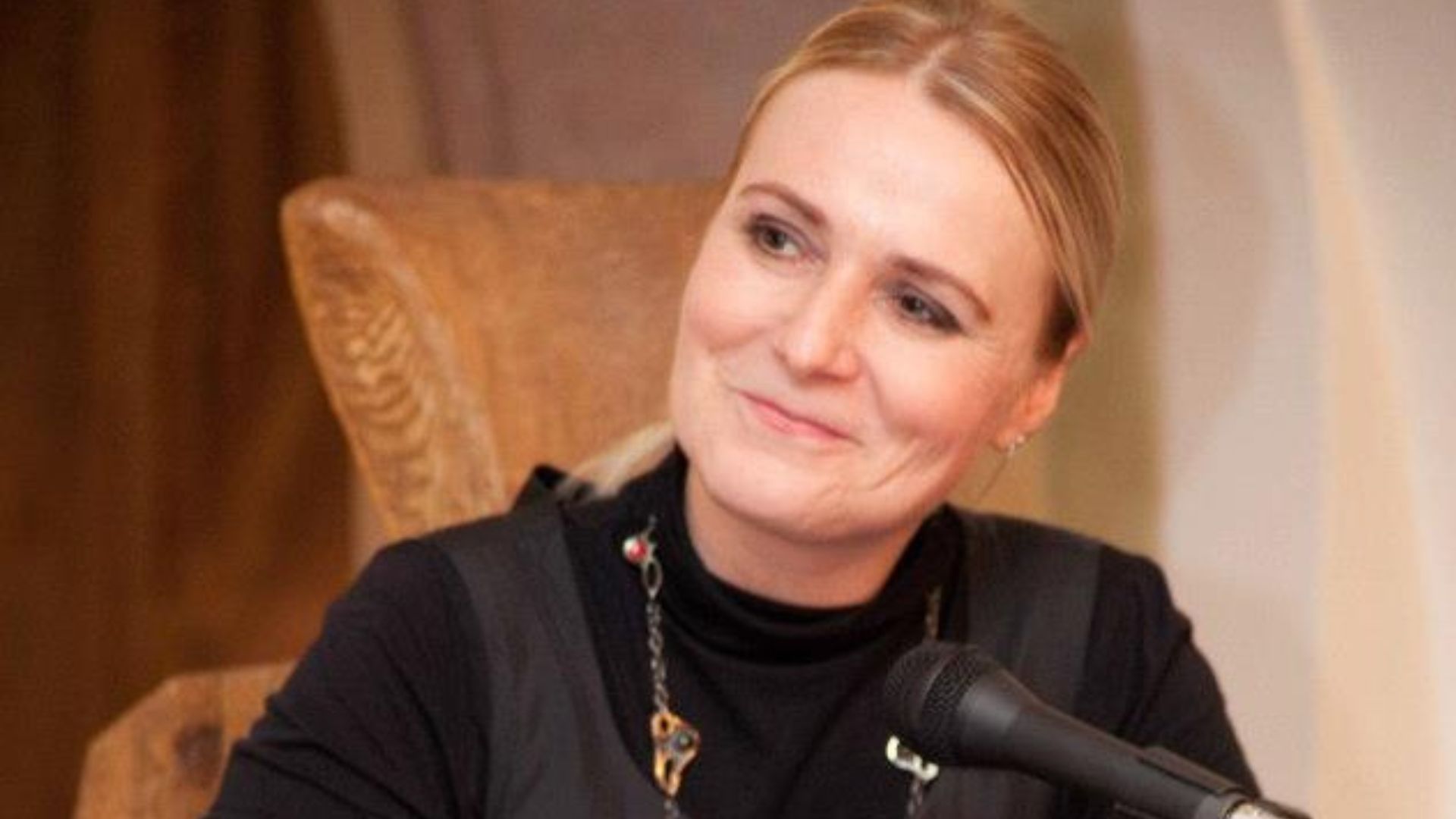 Авто с Яной Черноховой попало в аварию Авто с Яной Черноховой попало в аварию