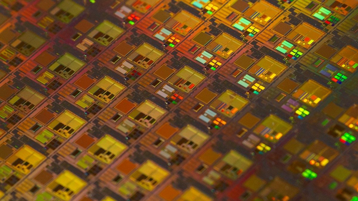 Украина развивает собственное производство чипов