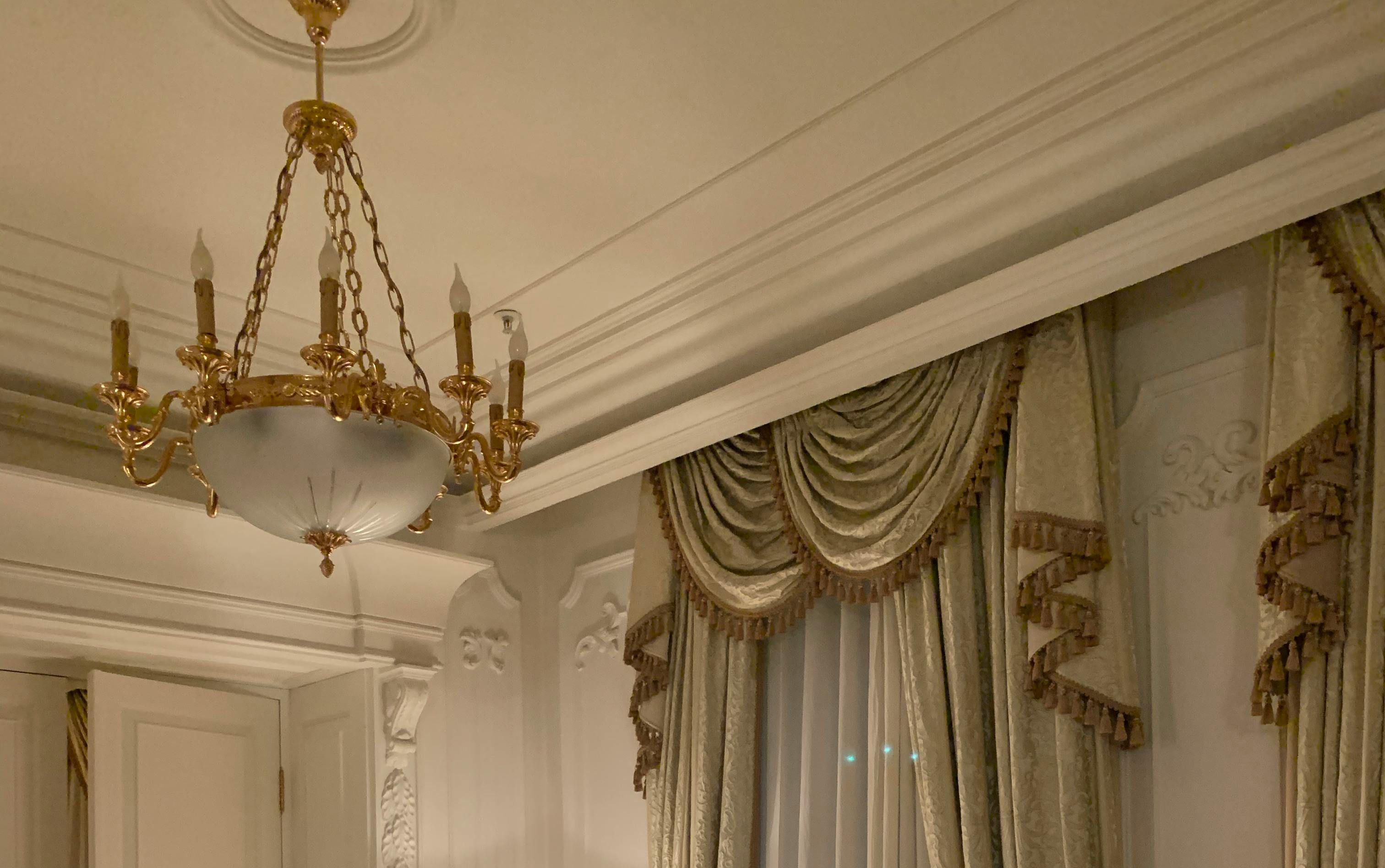 Почему в старых домах высокие потолки Почему в старых домах высокие потолки