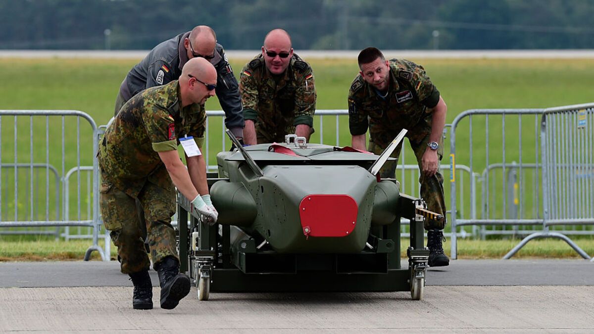 В Росії істерять через можливу передачу німецьких Taurus Україні В Росії істерять через можливу передачу німецьких Taurus Україні