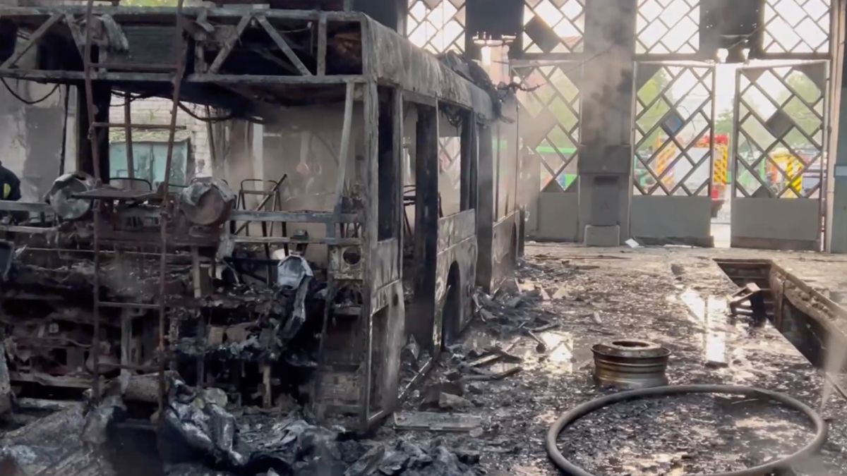 Зеленский отреагировал на атаку России на Харьков Зеленский отреагировал на атаку России на Харьков