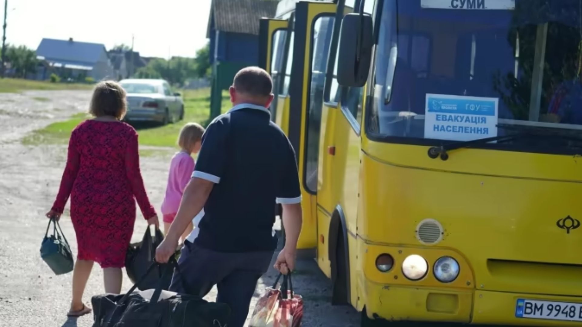 Гражданских в Сумской области эвакуируют из-за обстрелов