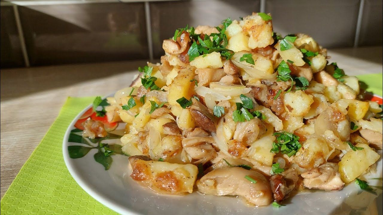 Картопелька з улюбленими грибами Картопелька з улюбленими грибами