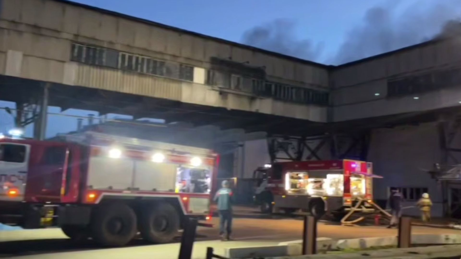 Другий оборонний завод у Росії горить за два дні Другий оборонний завод у Росії горить за два дні