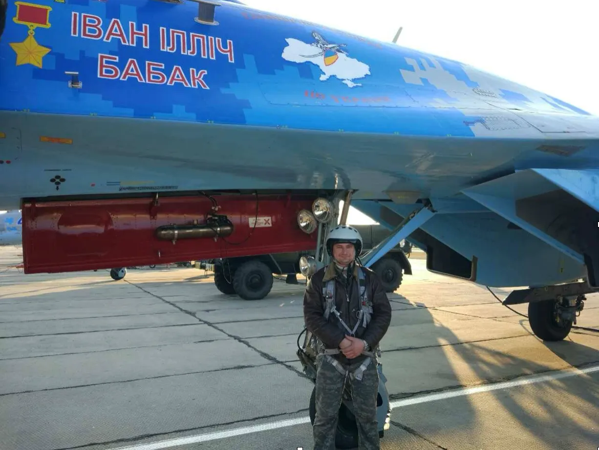 Денис после первого самостоятельного вылета на Су-27