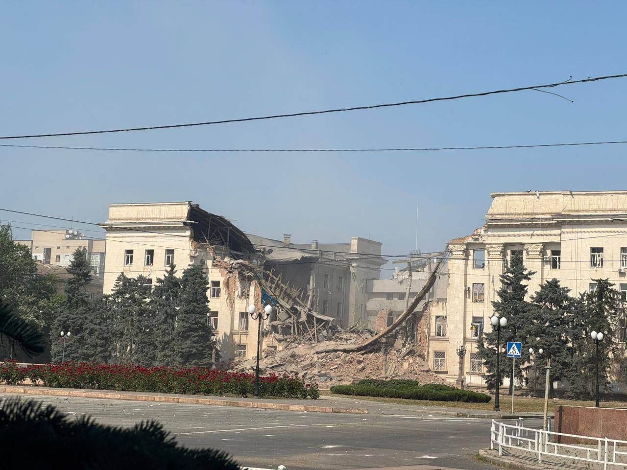 Россия атаковала Херсон КАБами Россия атаковала Херсон КАБами