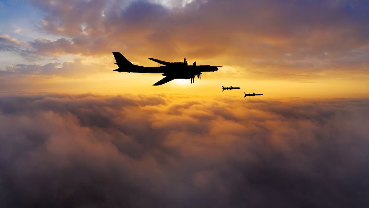 Виліт Ту-95МС 6 червня - чи є загроза масованої ракетної атаки - Новини України - 24 Канал Виліт Ту-95МС 6 червня - чи є загроза масованої ракетної атаки - Новини України - 24 Канал