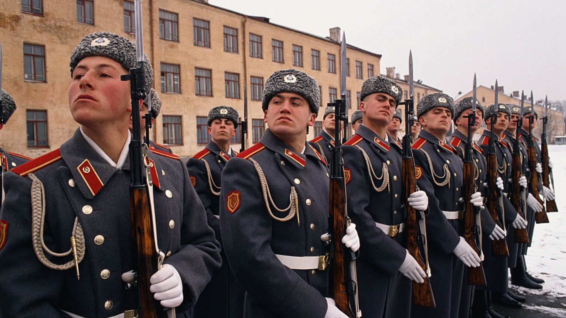 Украинская армия 90-х годов Украинская армия 90-х годов