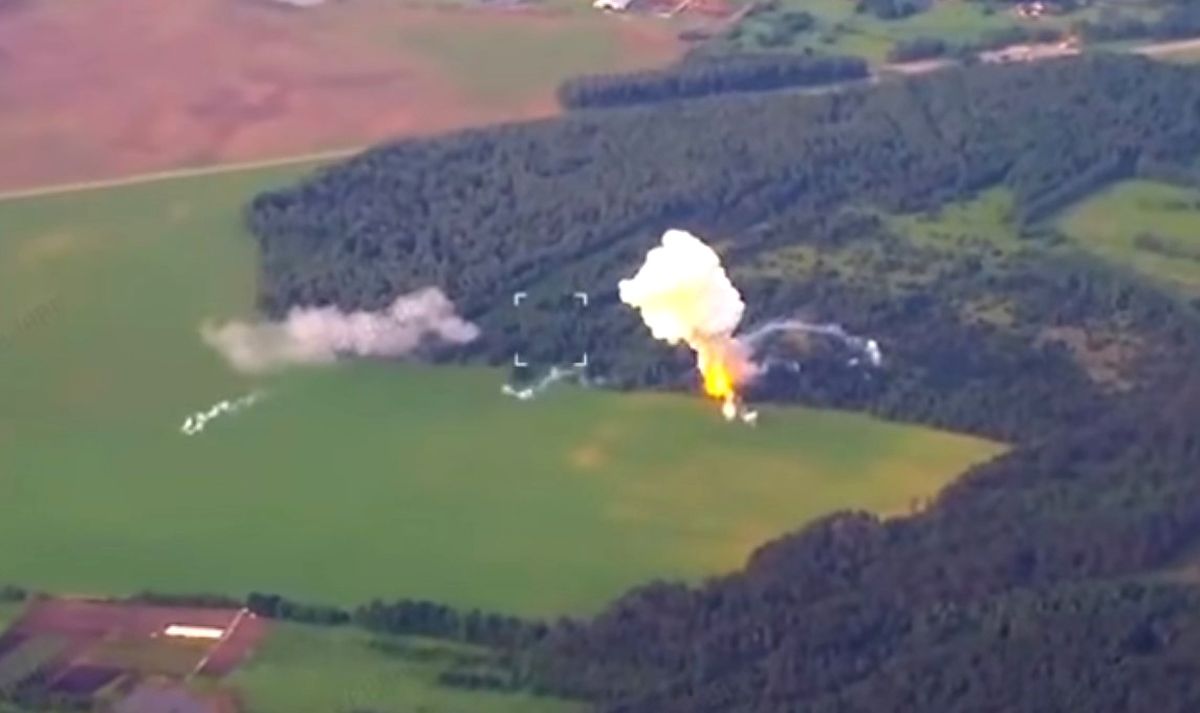 Україна вдарила по комплексам Іскандер, з яких Росія запускала ракети по Україні Україна вдарила по комплексам Іскандер, з яких Росія запускала ракети по Україні