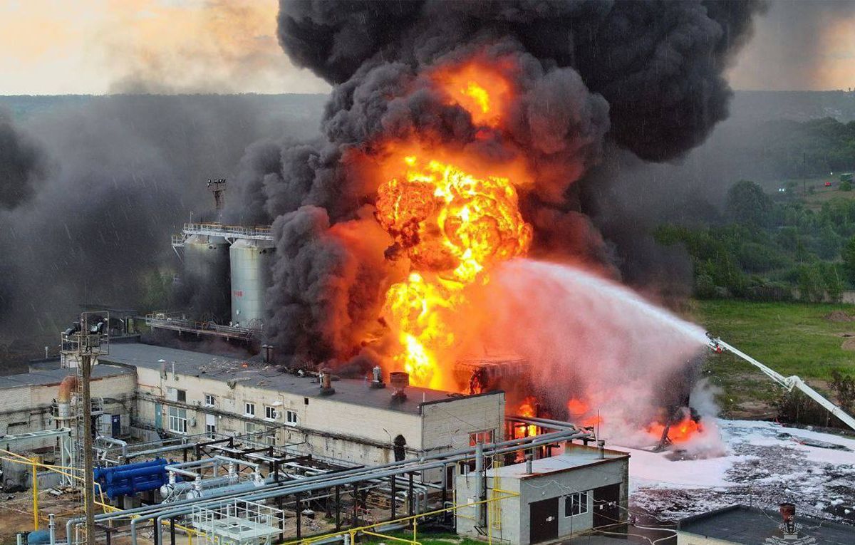 Кстово пожар 7.06.2025 - завод Лукойл в Нижегородской области горит - видео - 24 Канал Кстово пожар 7.06.2025 - завод Лукойл в Нижегородской области горит - видео - 24 Канал