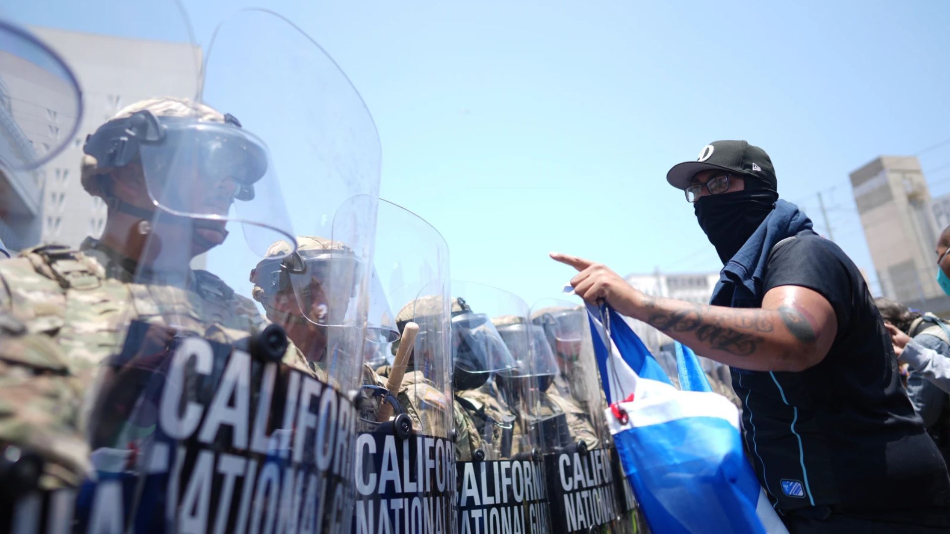 Загострення протестів у Лос-Анджелісі Загострення протестів у Лос-Анджелісі
