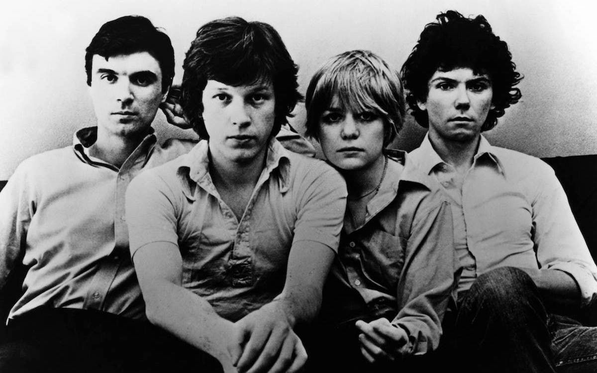 Группа Talking Heads выпустила клип на песню Psycho Killer спустя почти 50 лет - Тренды Группа Talking Heads выпустила клип на песню Psycho Killer спустя почти 50 лет - Тренды