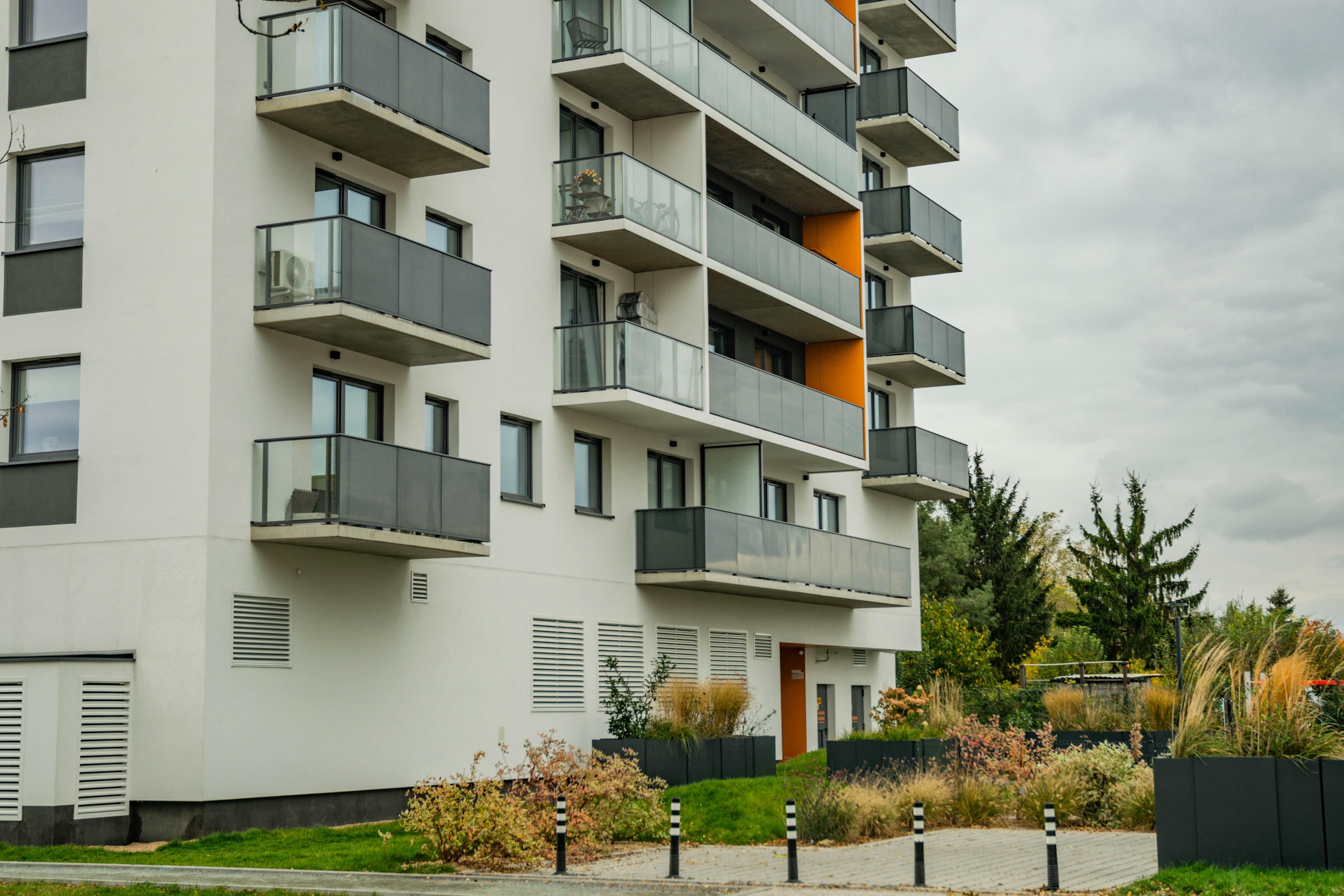 Цены на квартиры в западных областях - сколько стоит жилье, где искать дешевле - Недвижимость Цены на квартиры в западных областях - сколько стоит жилье, где искать дешевле - Недвижимость