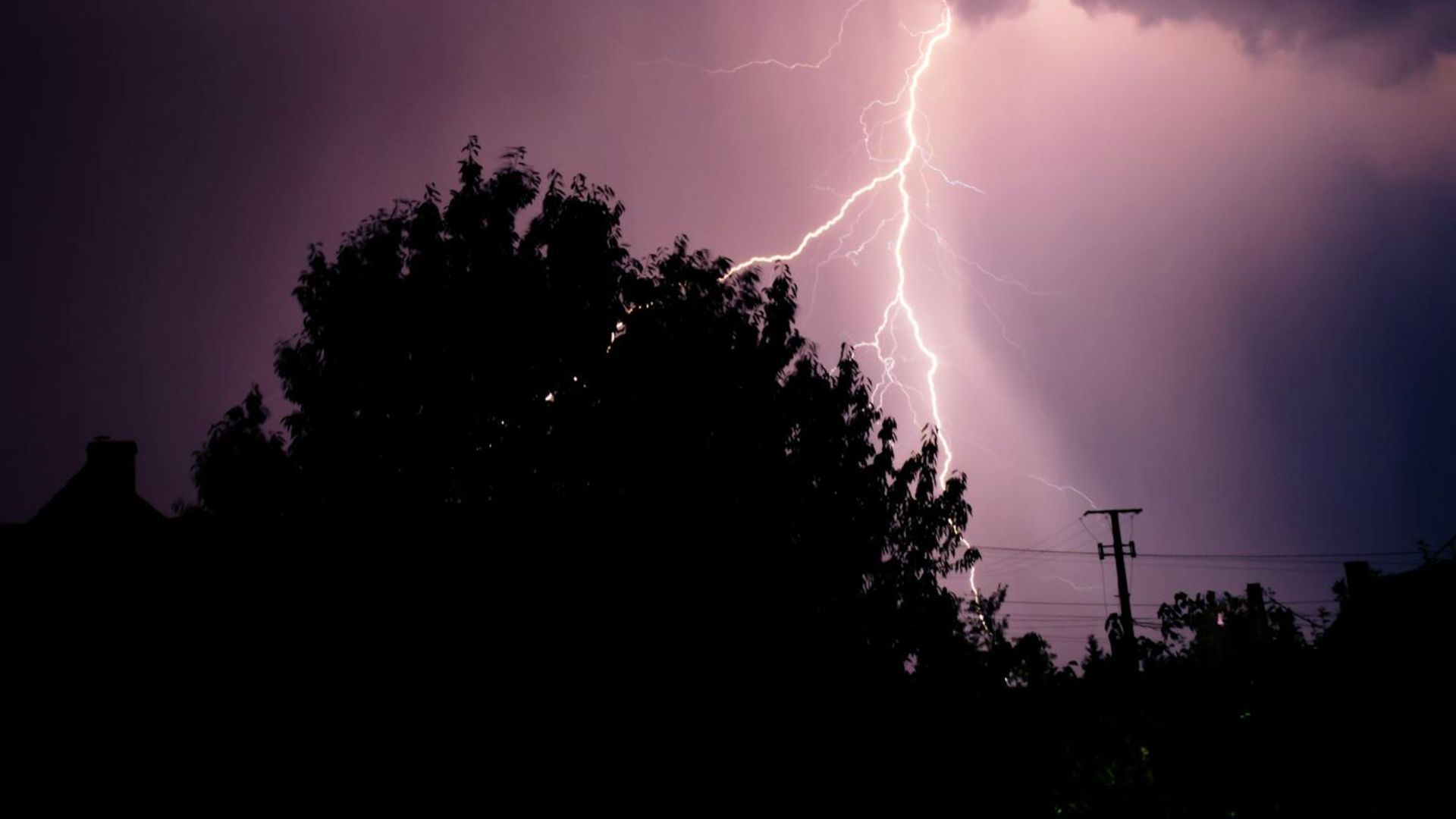 Грозы в Украине 11 – 12 июня Грозы в Украине 11 – 12 июня