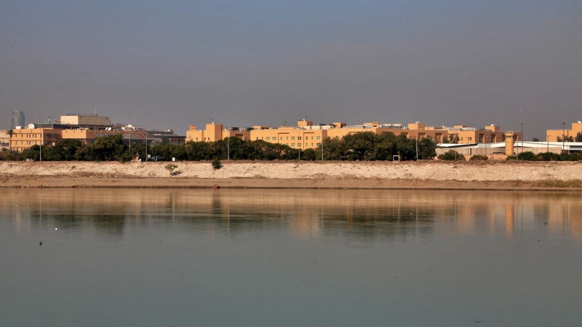 Чому США планує евакуацію посольства Чому США планує евакуацію посольства