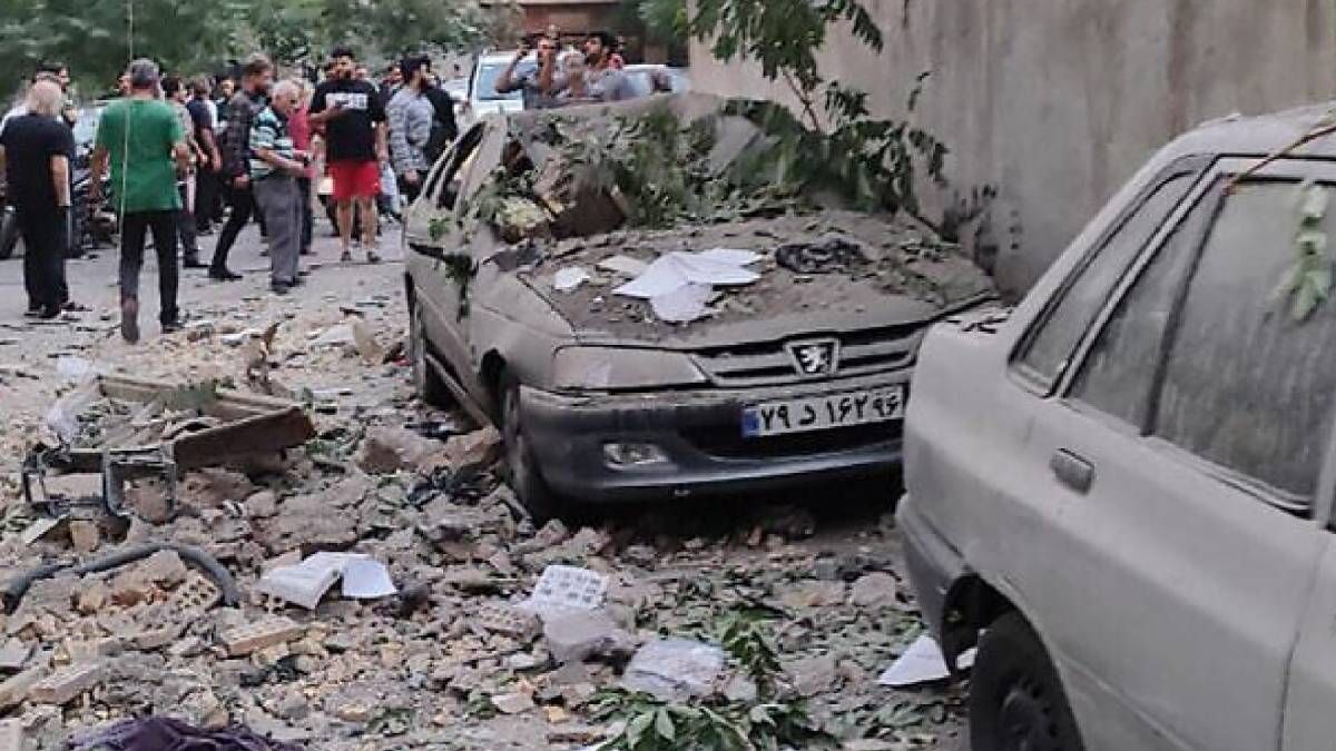 Ізраїль бомбардує Іран Ізраїль бомбардує Іран