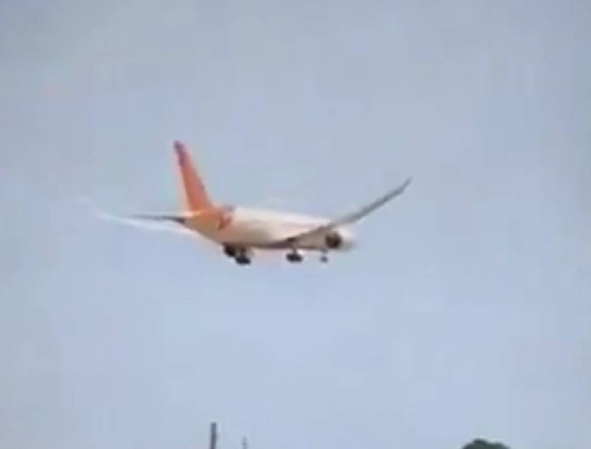 Почему в Индии мог разбиться самолет Boeing 787-8 в Индии Почему в Индии мог разбиться самолет Boeing 787-8 в Индии