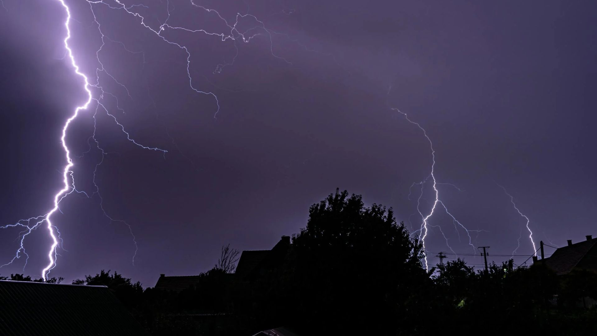 Де будуть грози в Україні 13 червня