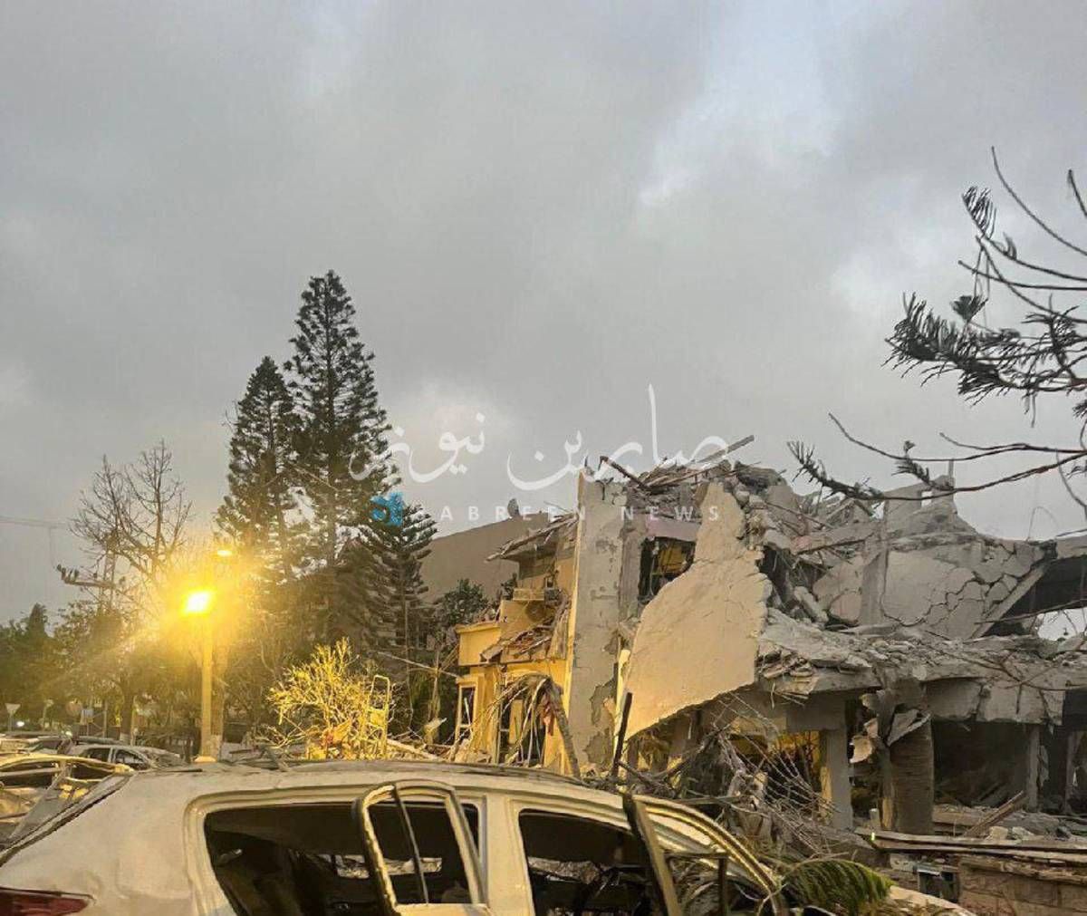 Щонайменше 5 хвиль атак: Іран цілу ніч обстрілював Ізраїль ракетами - 24 Канал Щонайменше 5 хвиль атак: Іран цілу ніч обстрілював Ізраїль ракетами - 24 Канал