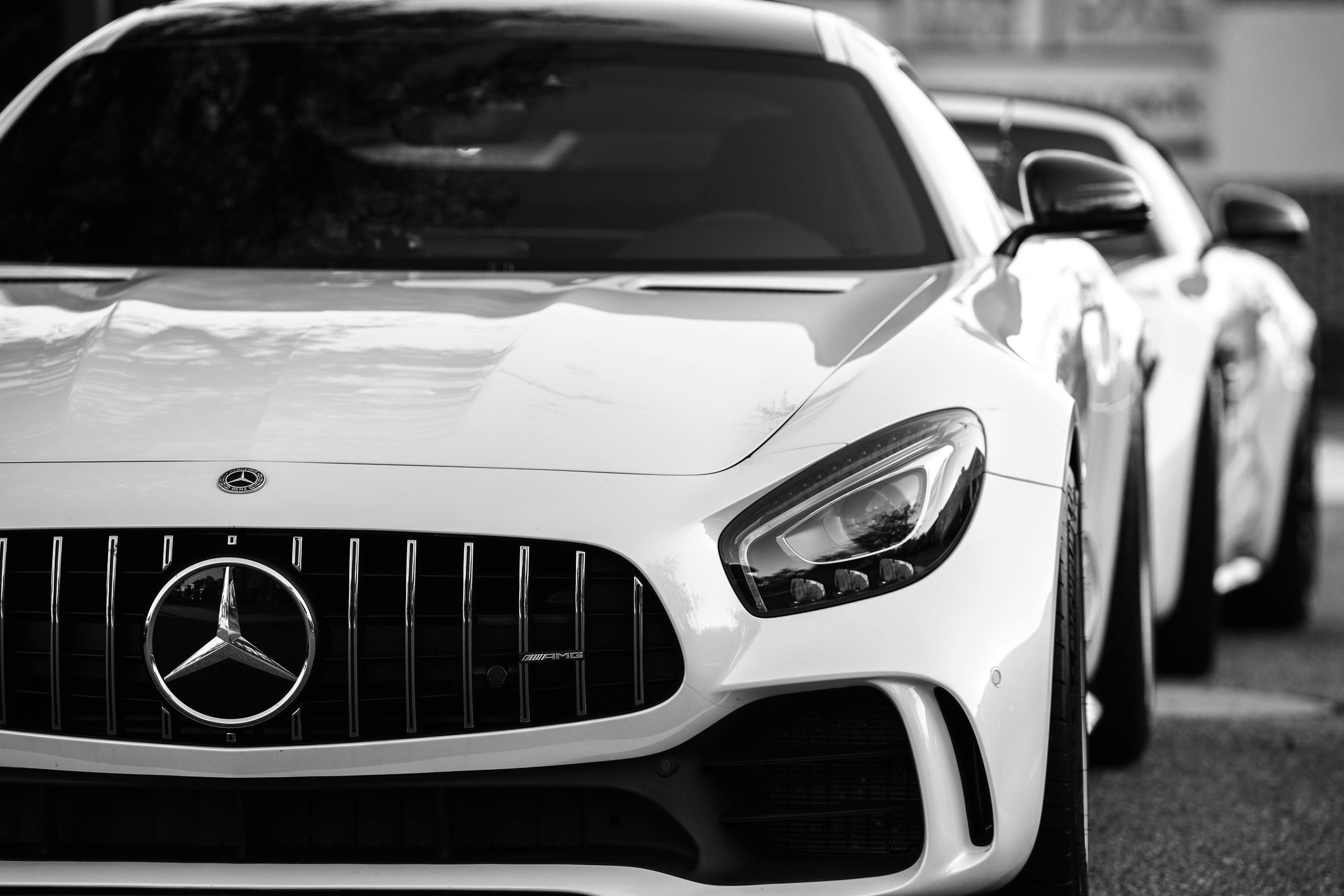 Mercedes и Porsche бьют тревогу: Китай может остановить автопром - Экономика Mercedes и Porsche бьют тревогу: Китай может остановить автопром - Экономика