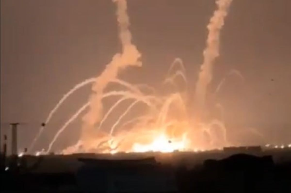 Во время обстрела в Израиле не сработала одна из ракет ПРО Во время обстрела в Израиле не сработала одна из ракет ПРО