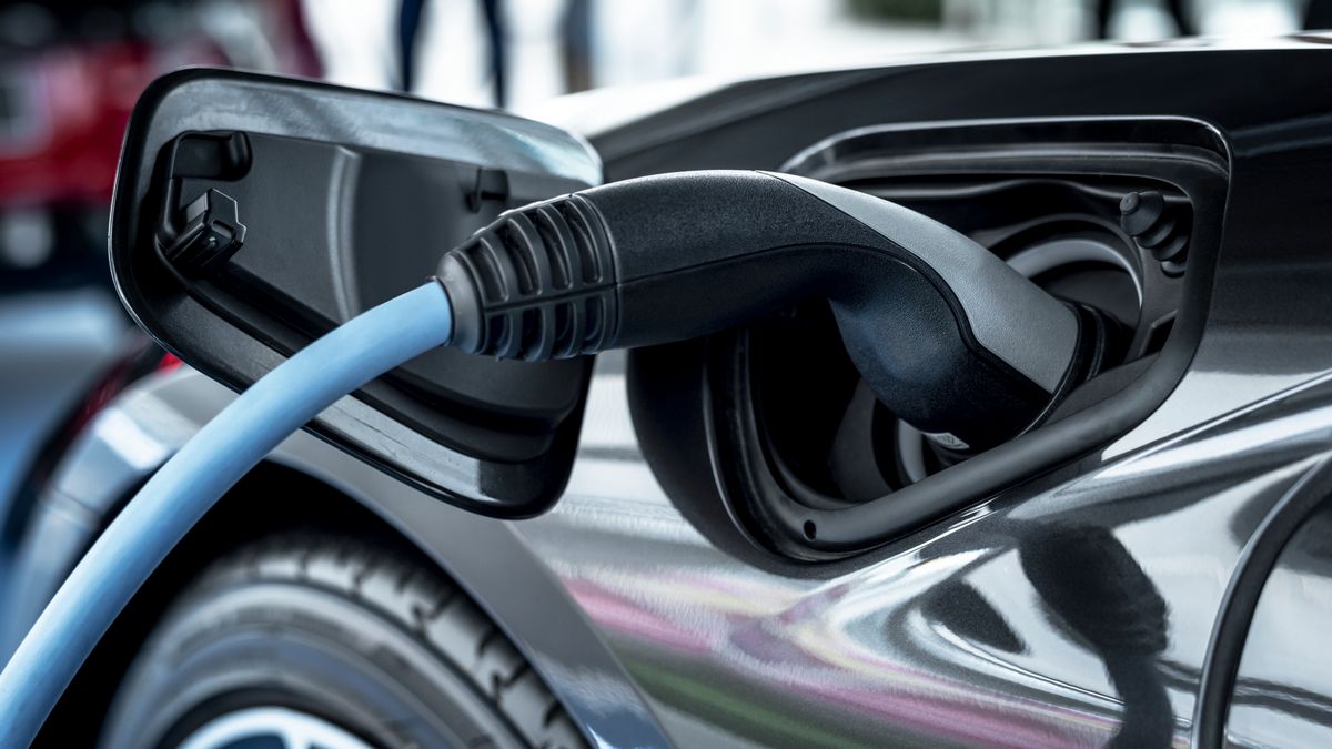 Акумулятор VarEVolt заряджається за 18 секунд і може змінити електромобілі Акумулятор VarEVolt заряджається за 18 секунд і може змінити електромобілі