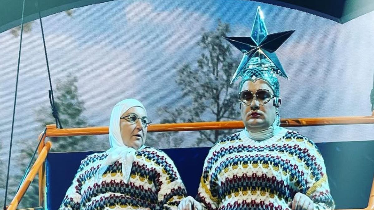 Вєрка Сердючка з "мамою" Вєрка Сердючка з "мамою"