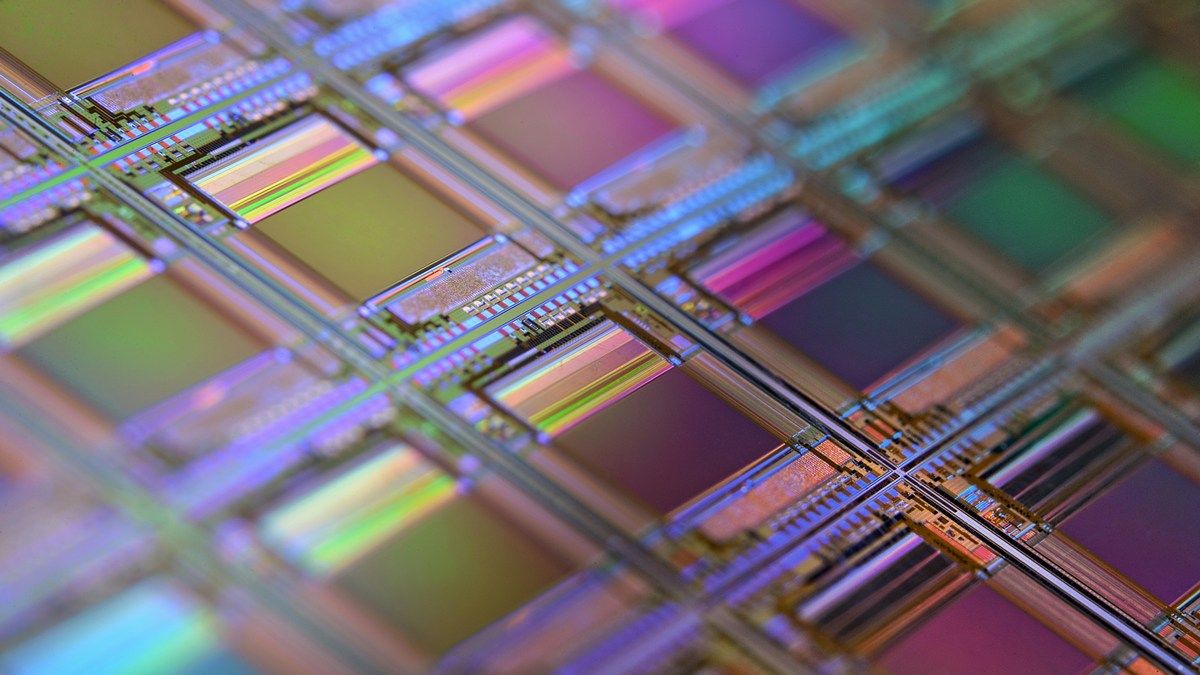 Українські інженери змінили розробку напівпровідників за допомогою унікального рішення
