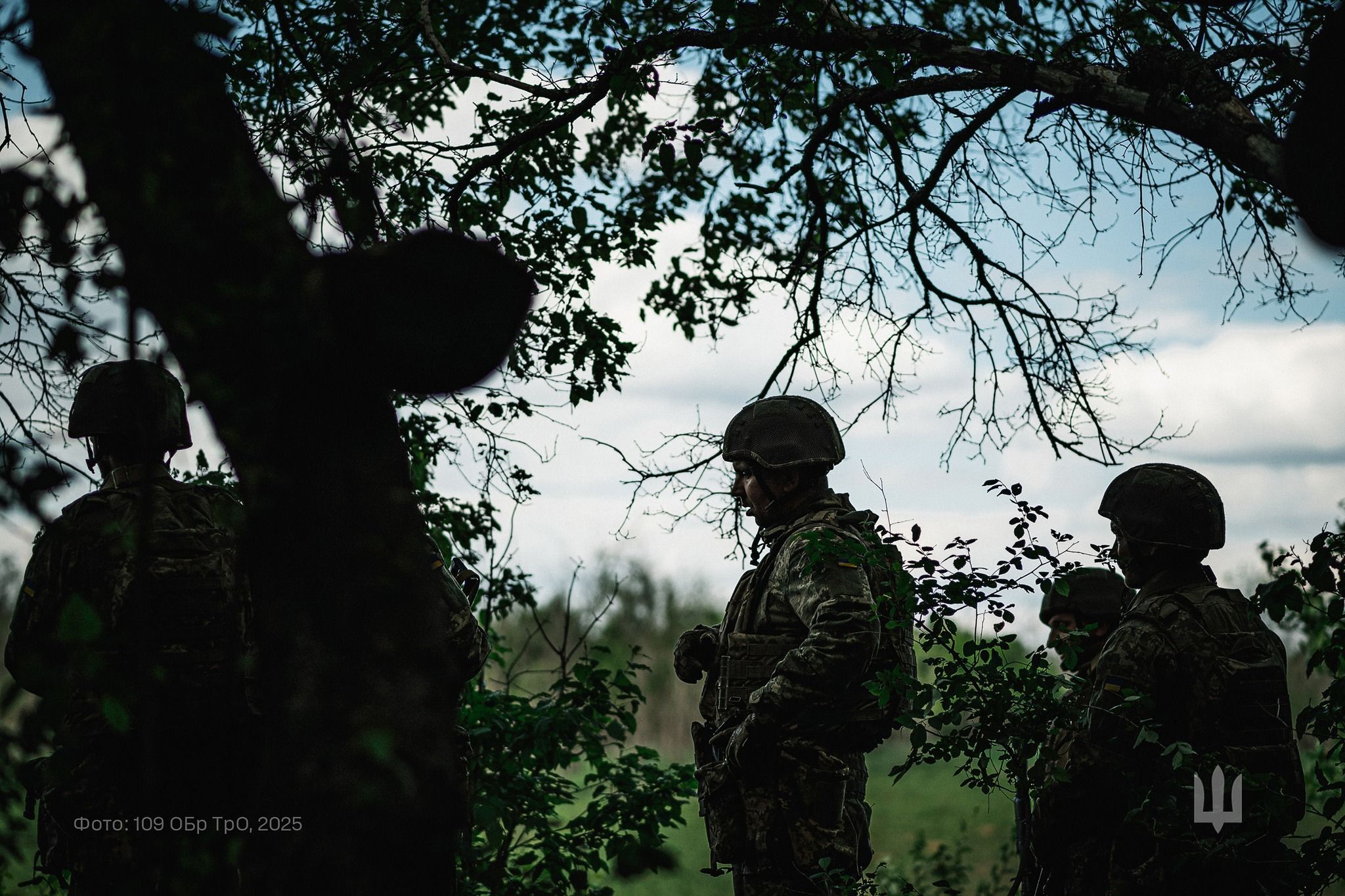 Украинские военные на фронте Украинские военные на фронте