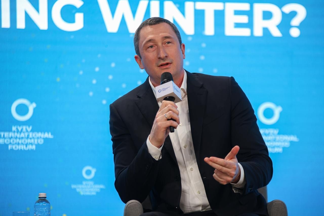 Зеленський прокоментував відсутність віцепрем'єра Чернишова Зеленський прокоментував відсутність віцепрем'єра Чернишова