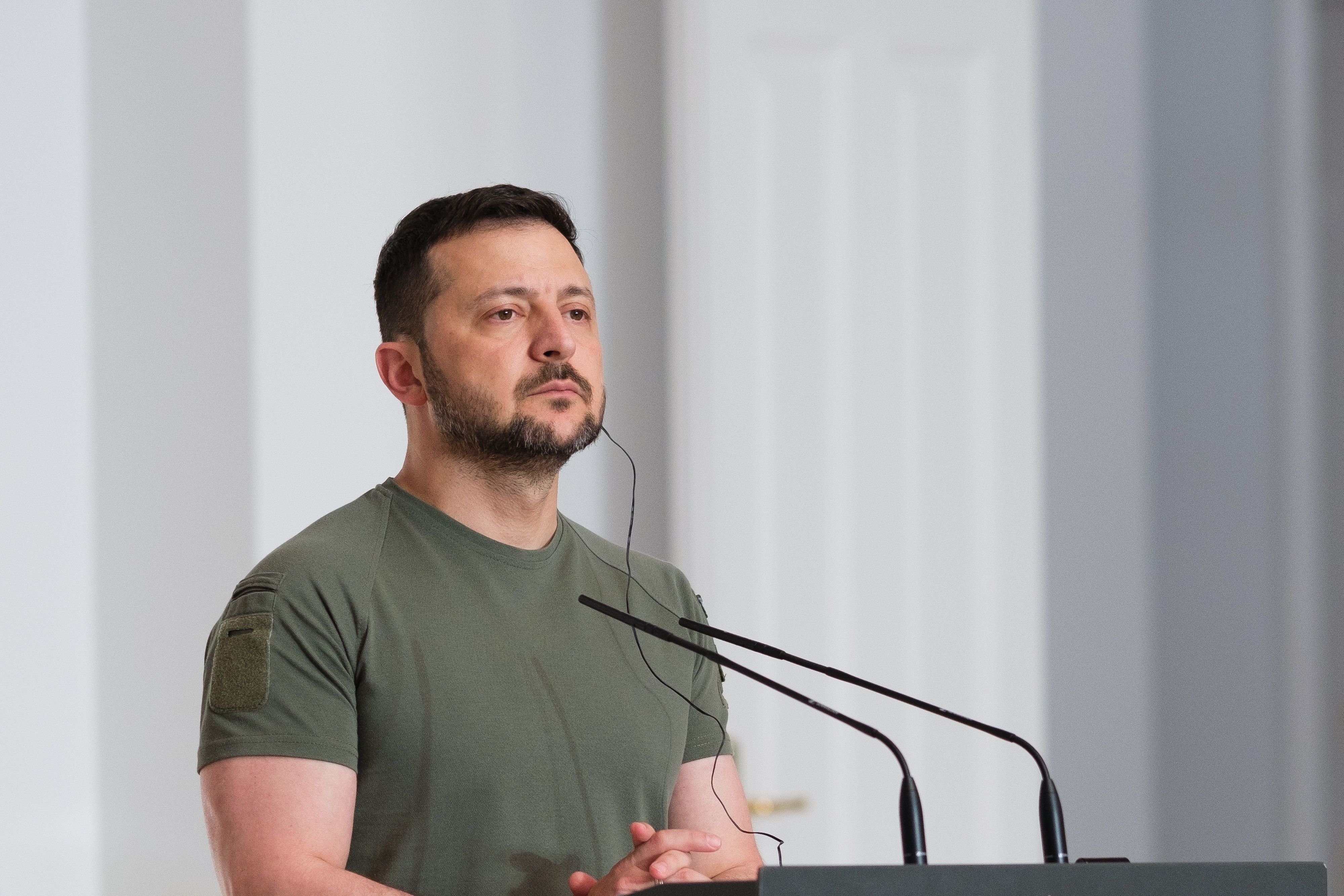 Зеленский объяснил, как в Украине сбивают российские БпЛА Зеленский объяснил, как в Украине сбивают российские БпЛА