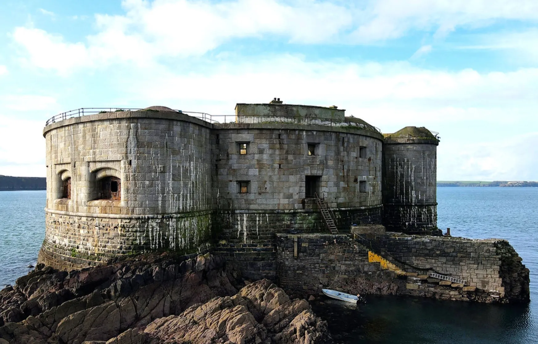 Форт Stack Rock Форт Stack Rock