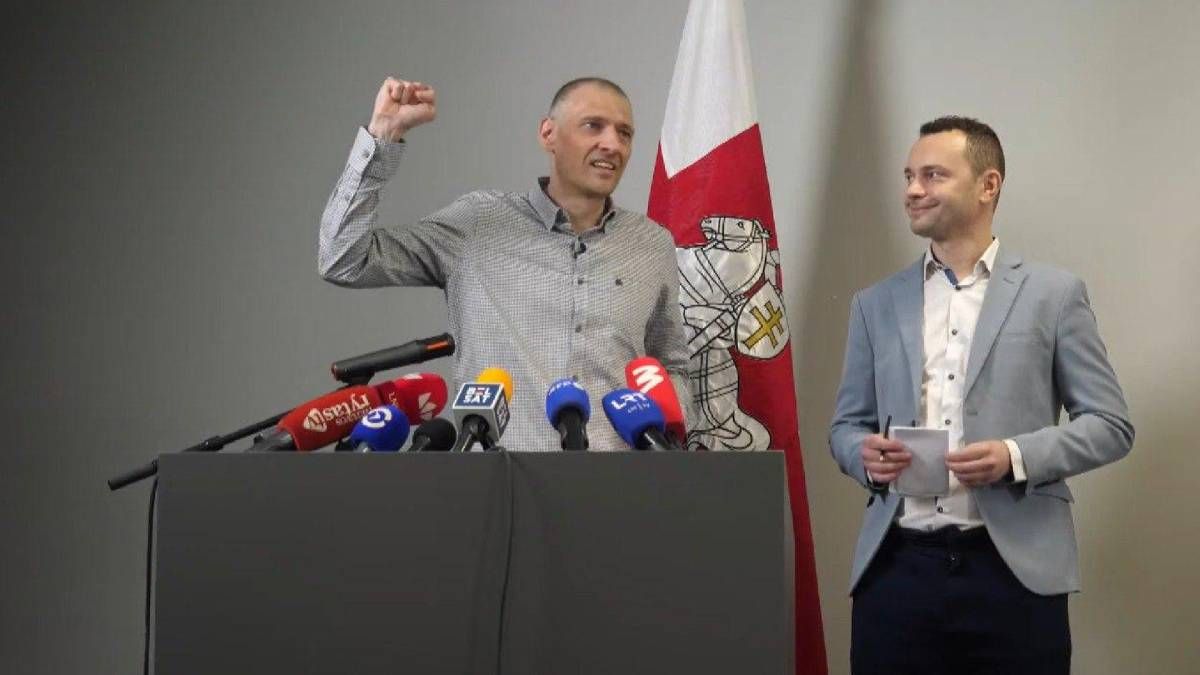 Тихановский заявил, что Зеленскому выпала тяжелая судьба Тихановский заявил, что Зеленскому выпала тяжелая судьба