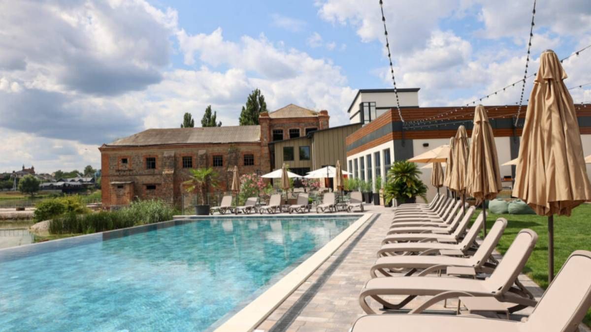 В Белой Церкви разрушен комплекс Greblya Club В Белой Церкви разрушен комплекс Greblya Club